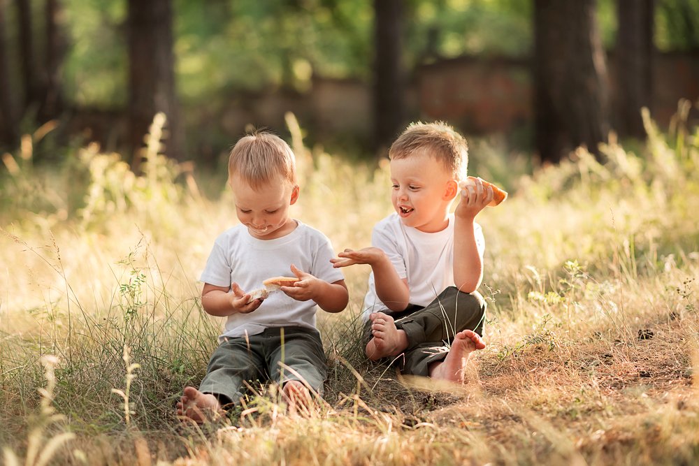 Угощайся, брат!