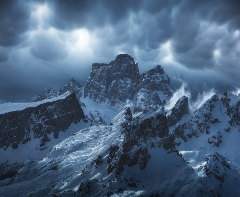 Photograph by Alessandro Cerro