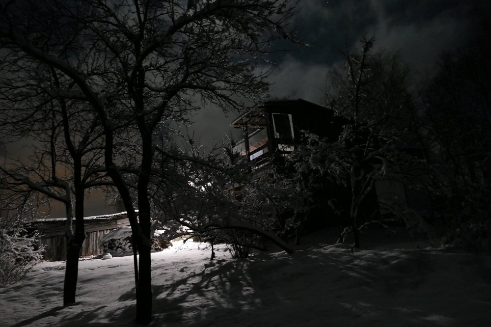 Лунный свет.