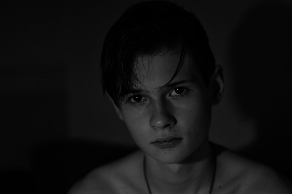 Глаза в глаза