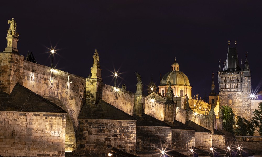 Photograph by Andrii Lehkyi