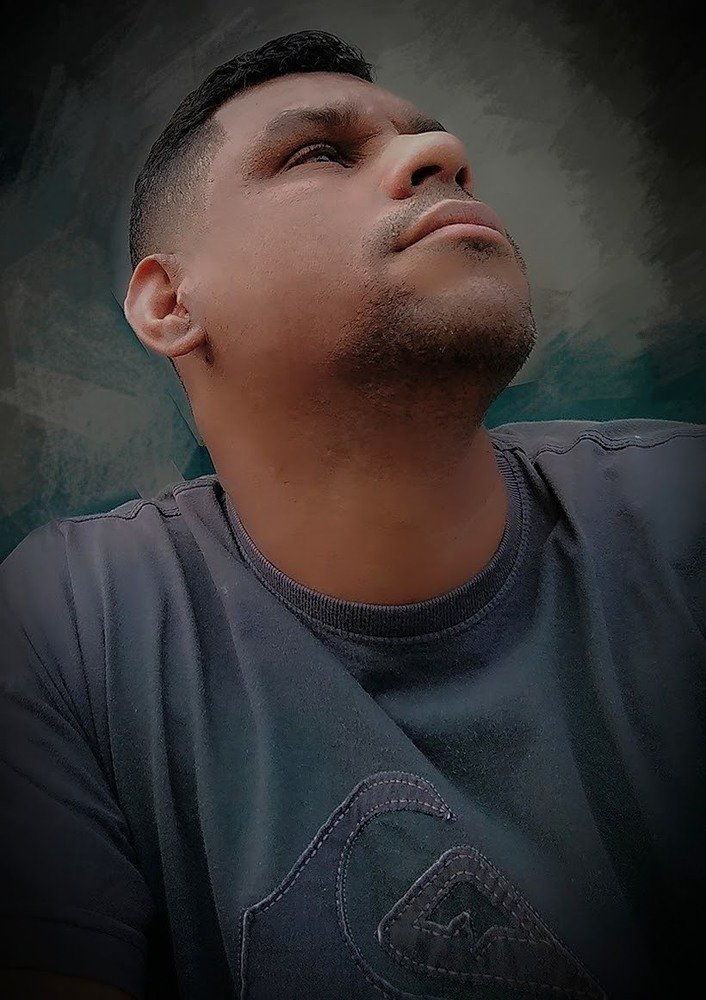 Photograph by Elvis Souza