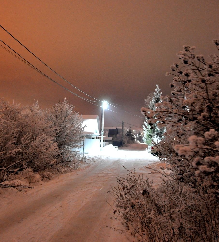 Вдали от офисов.