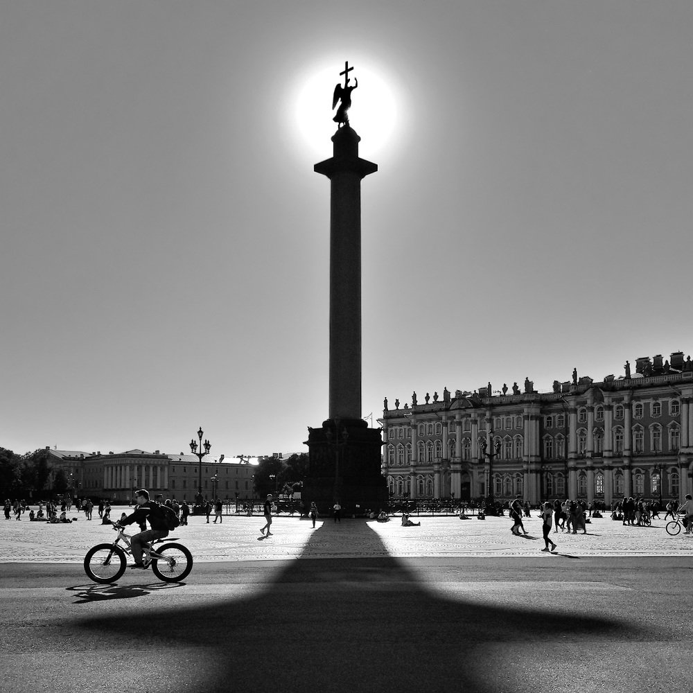 СИМ ПОБЕДИШИ / IN HOC SIGNO VINCES