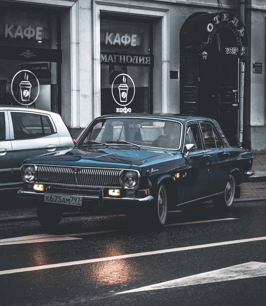 Photograph by Andrey Zvagin