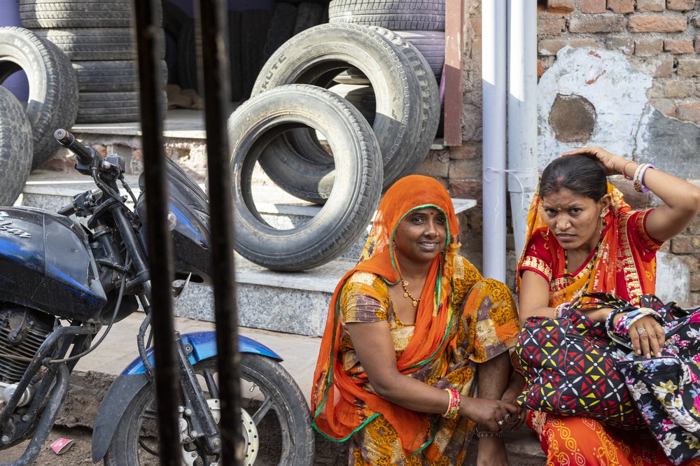 Orange girls on the street