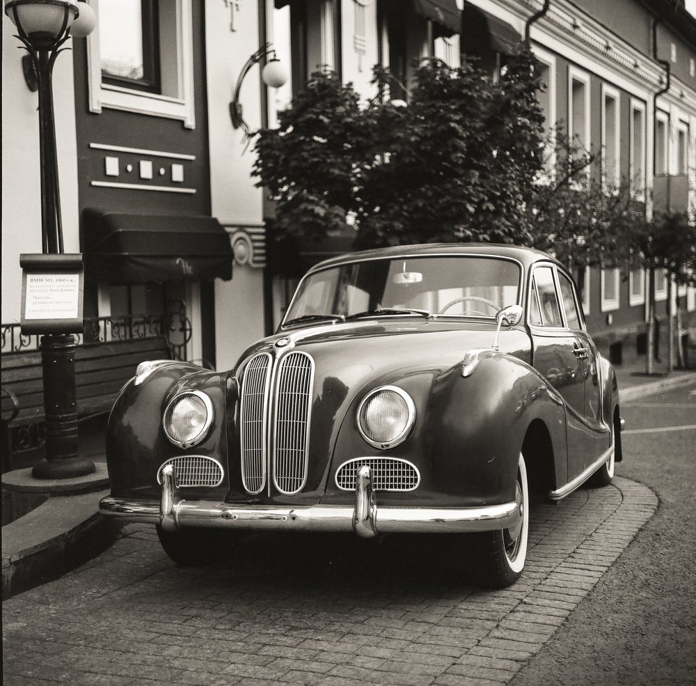 BMW 501