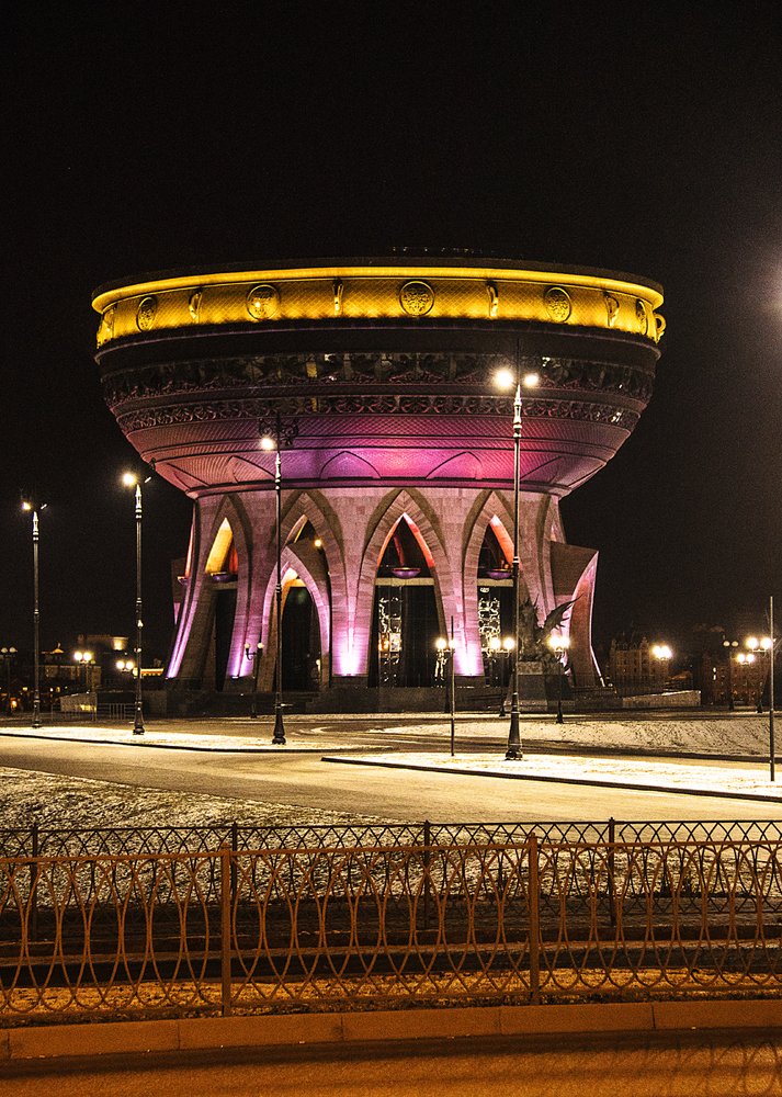 Ночь. Тишина