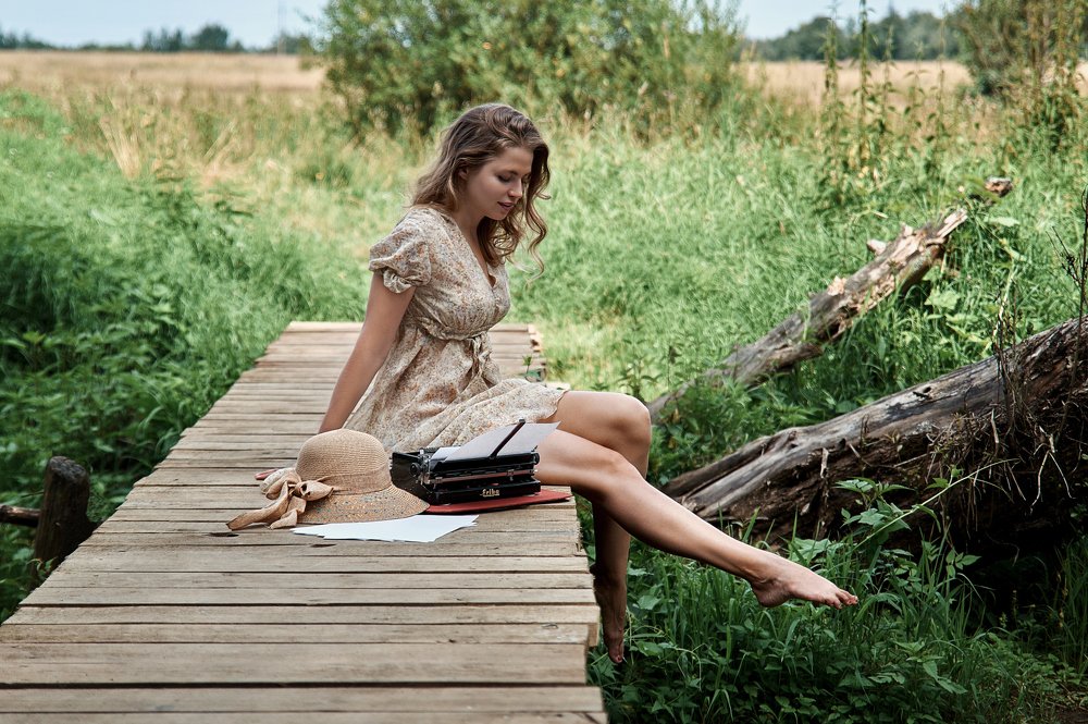 Люби меня так, как не сумели бы люди.