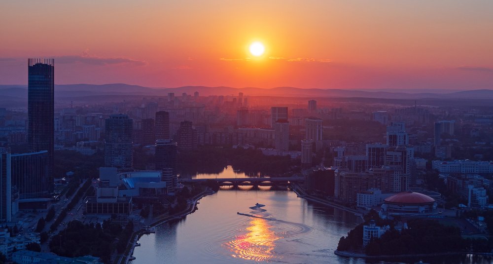 Закат в Екатеринбурге.