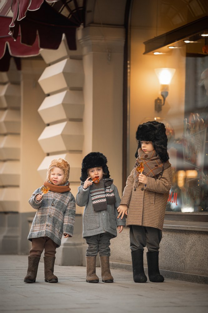 Photograph by LIDIYA HOLD