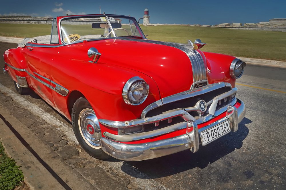 Ретро автомобиль.