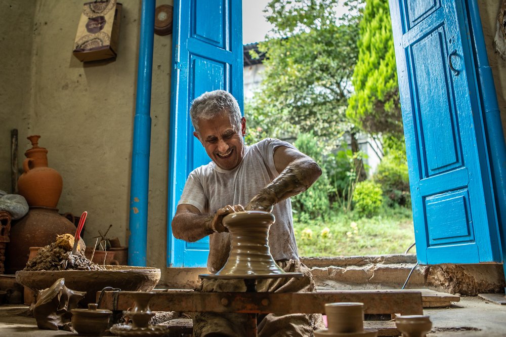 Photograph by Ali Shafie Koli