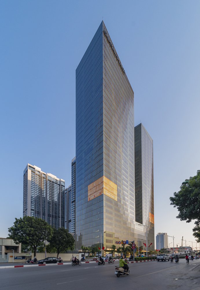 Photograph by Anh Tuấn Trần