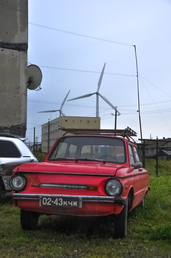 Condtradictions of life at Kamchatka