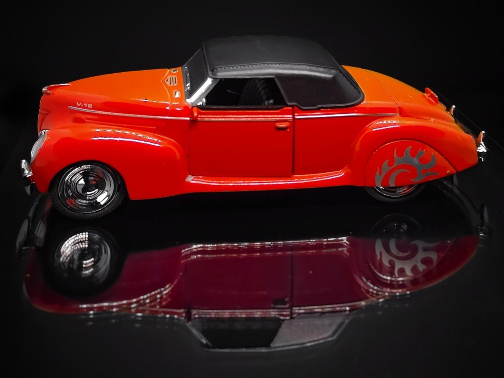 Photograph by San Yu Maung