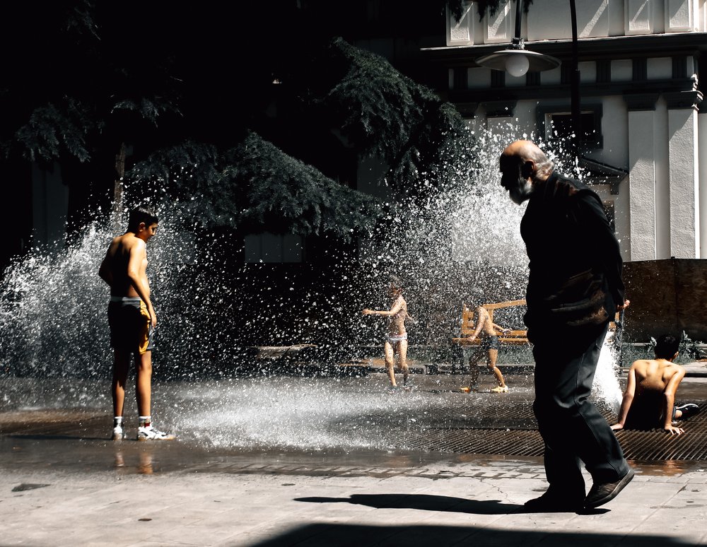 Photograph by Miane Da