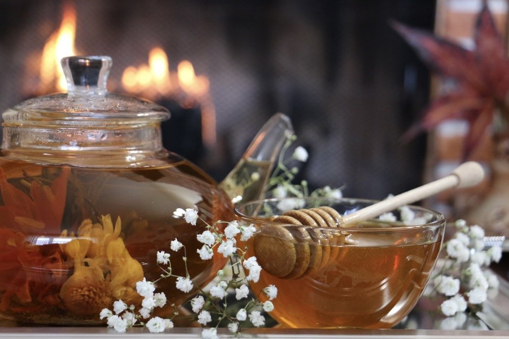 Чай с мёдом.