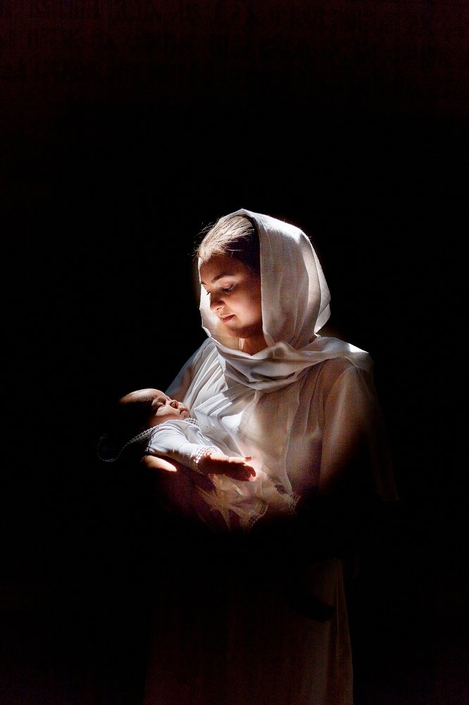 Мать и дитя