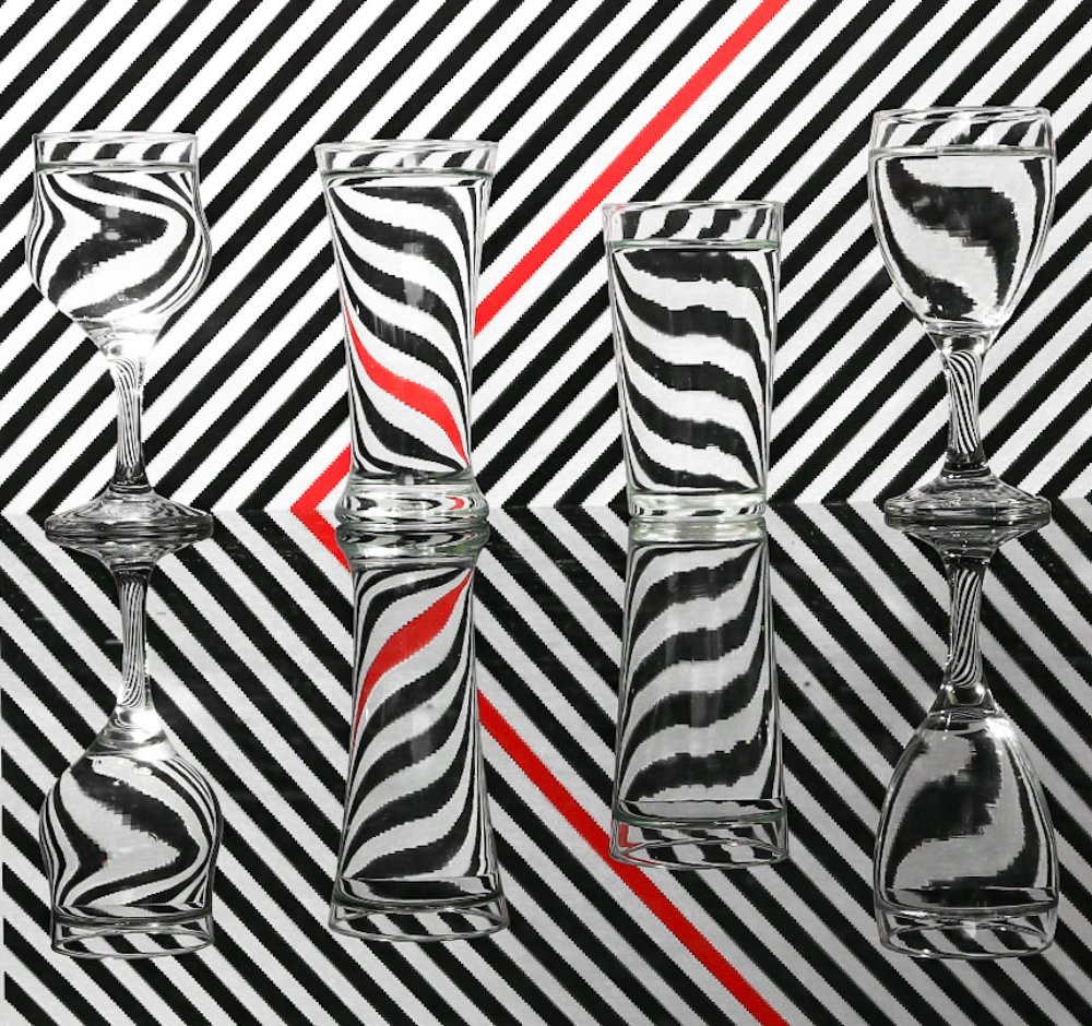 glass line reflection