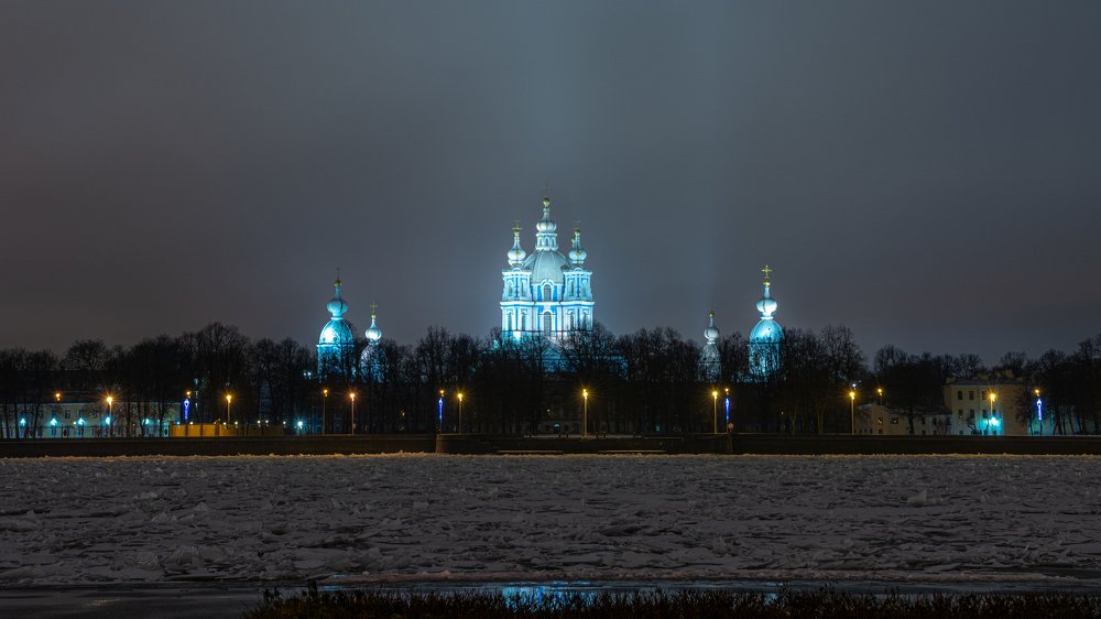 Замок Снежной Королевы