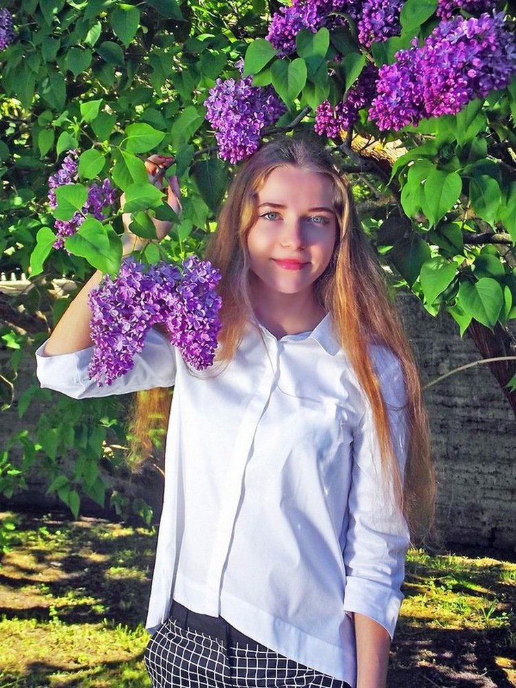 Детство в сиреневых тонах