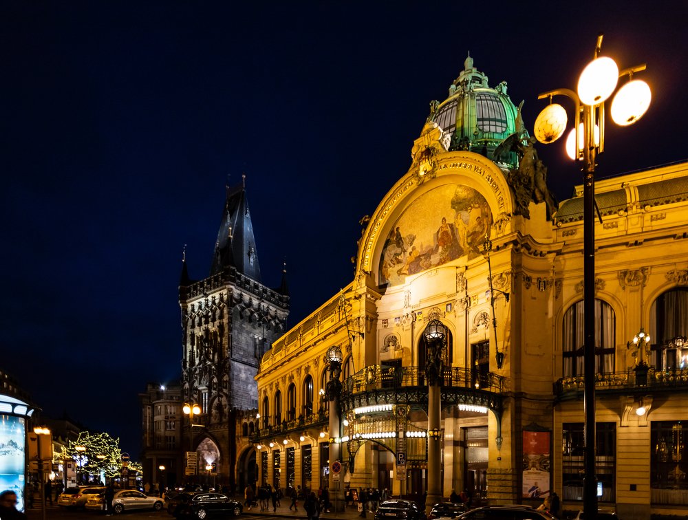 Photograph by Andrii Lehkyi