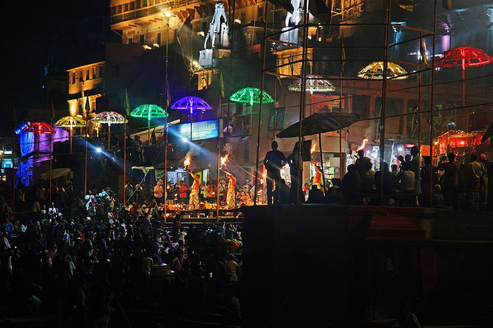 Street life in bright colors