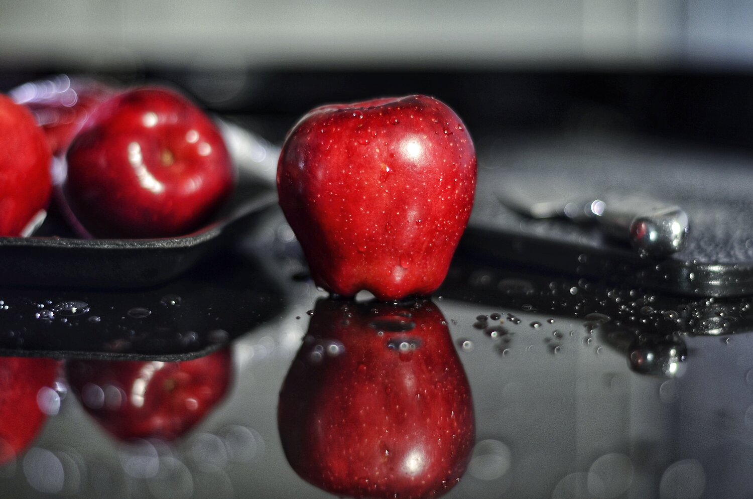 Apple to my eye
