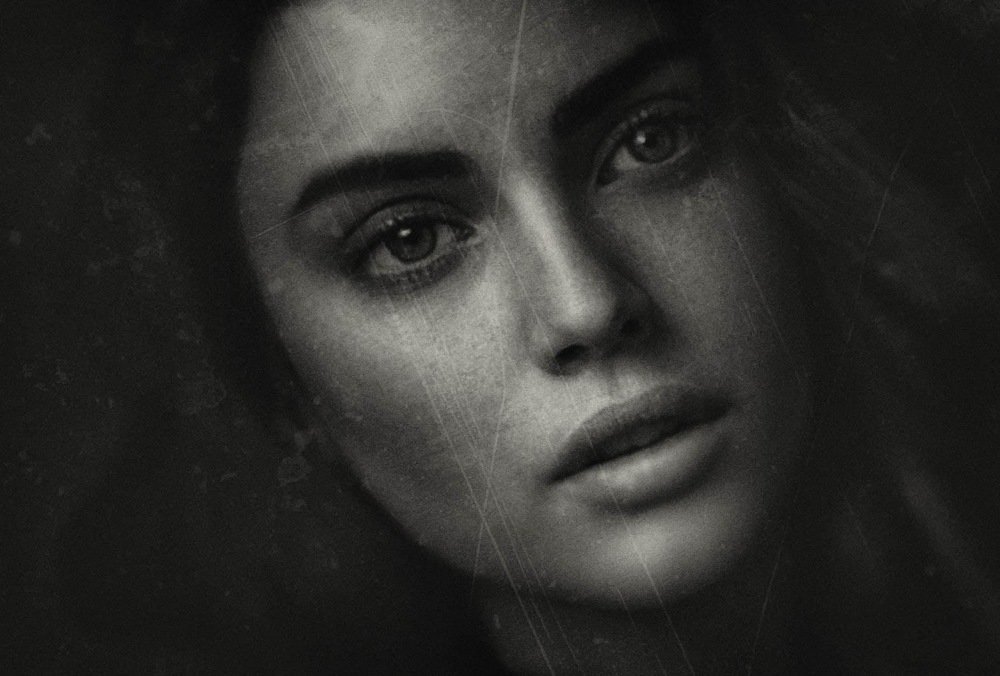 Photograph by Artur Politov