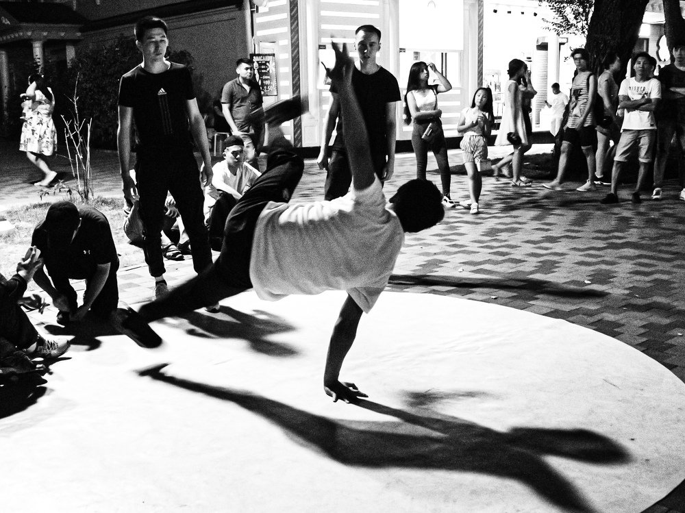 Фотография автора Yermek Zhunusbayev