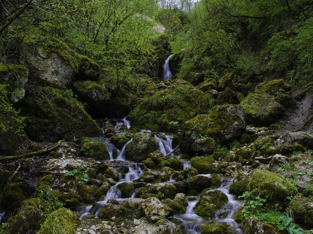 Водопад шынган суу