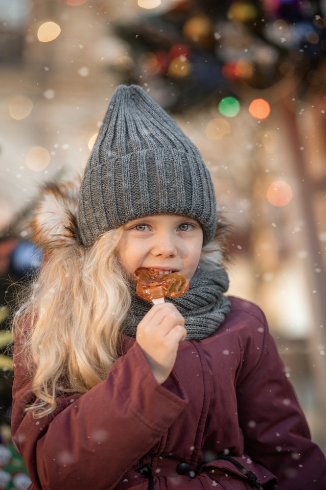 Photograph by LIDIYA HOLD