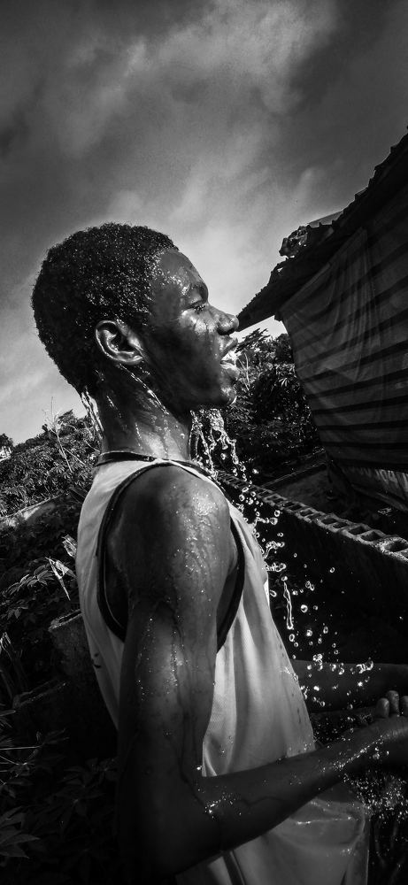 Black nature water play