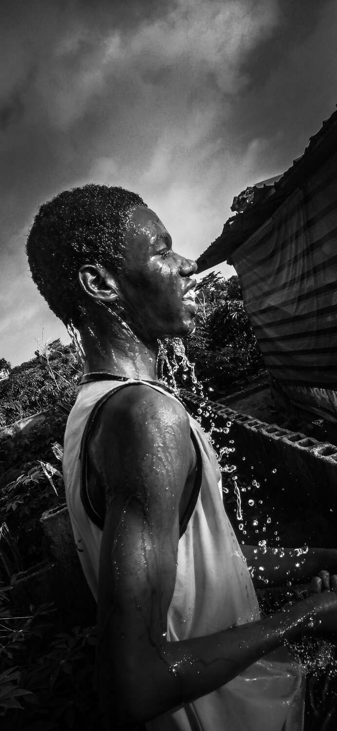 Black nature water play