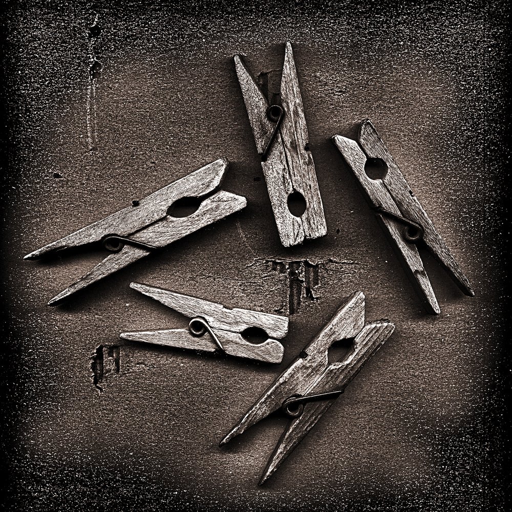 Старые прищепки