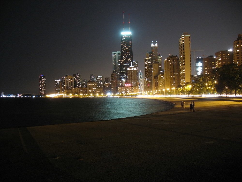 У озера Мичиган