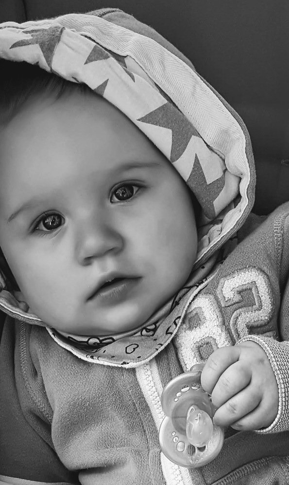 Photograph by Einfach Chrissie