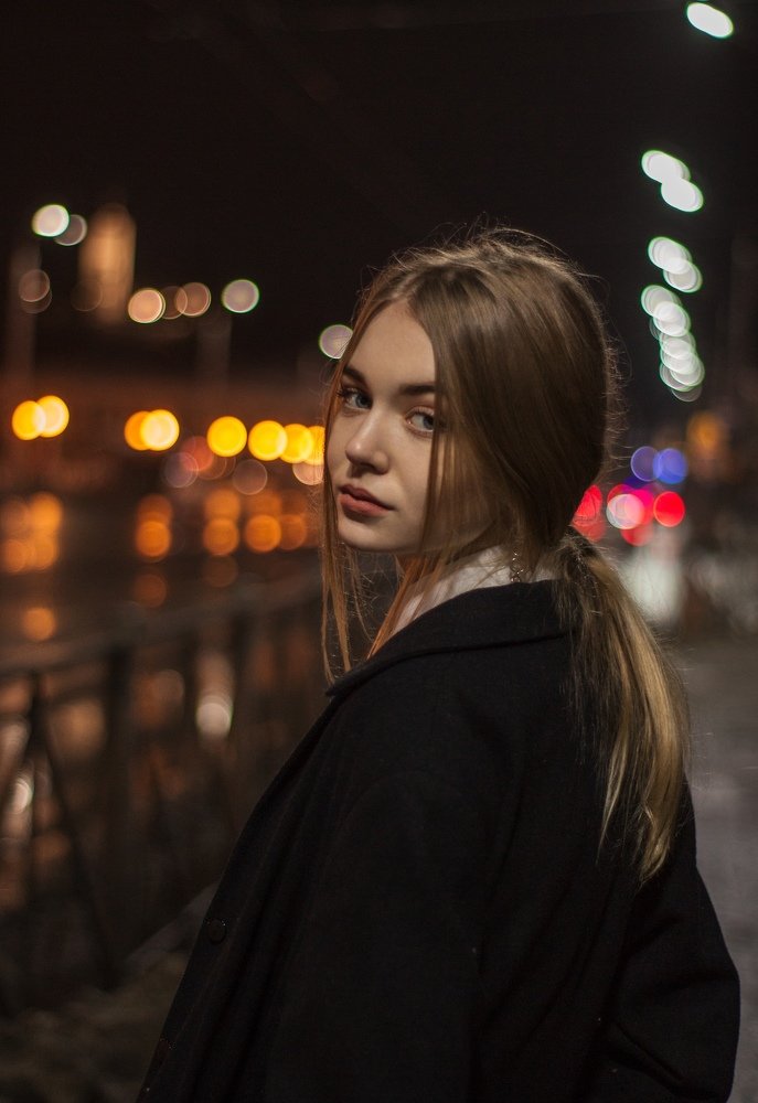 Незнакомка...