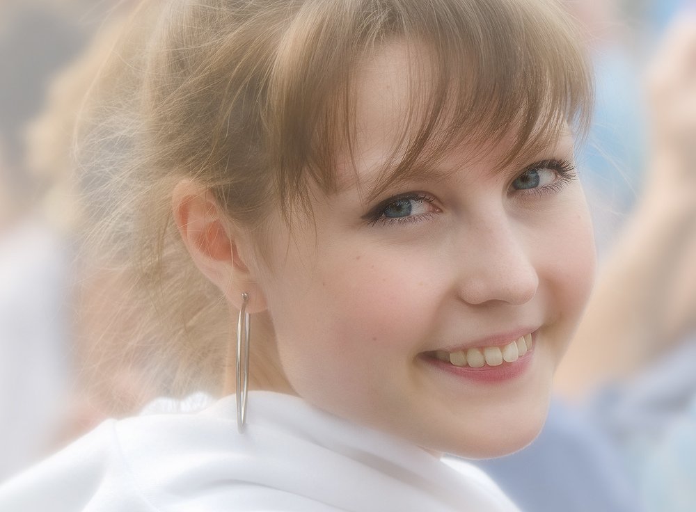 Подари мне улыбку