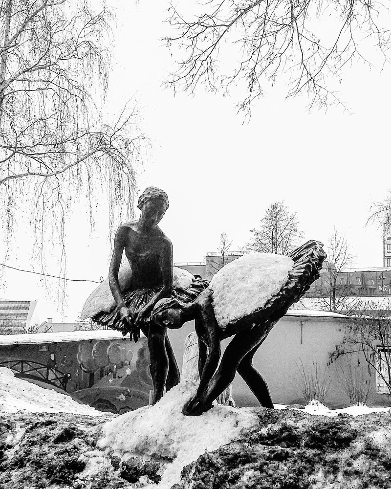 city ballerinas