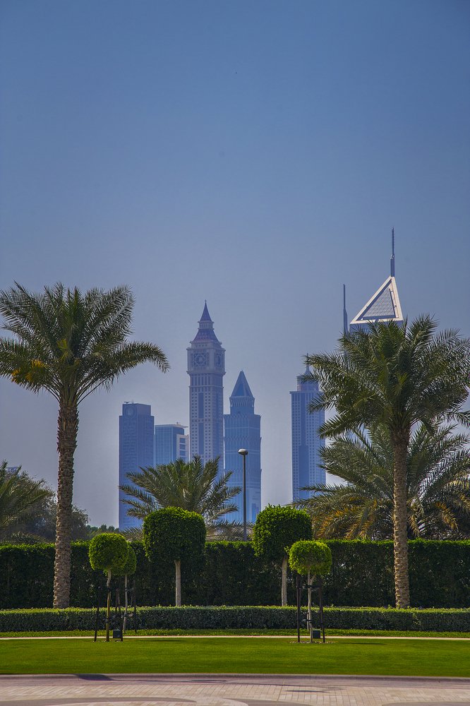 Небоскребы Дубая с другого ракурса