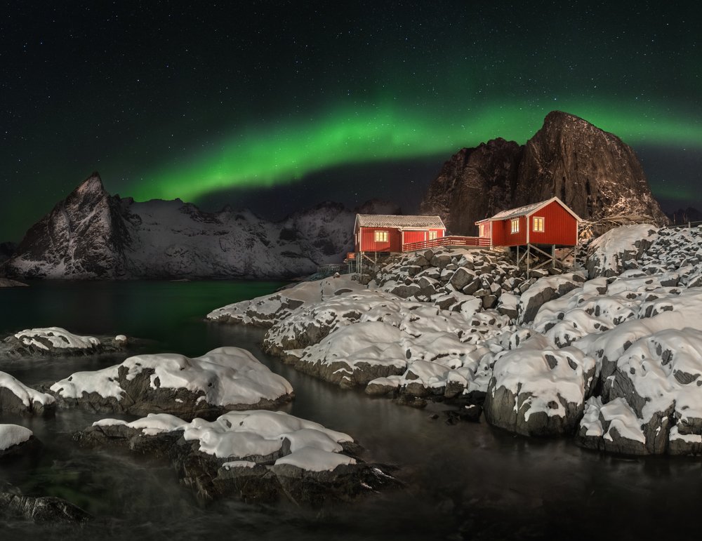 Красные домики