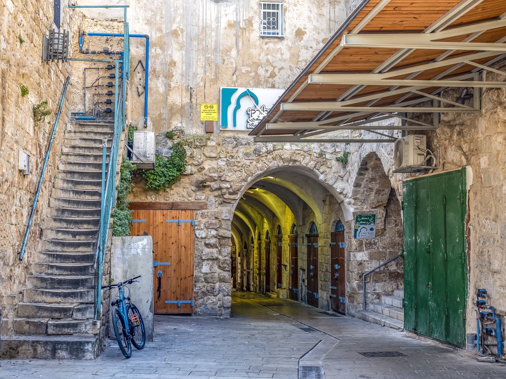 Photograph by Semion Ribinik