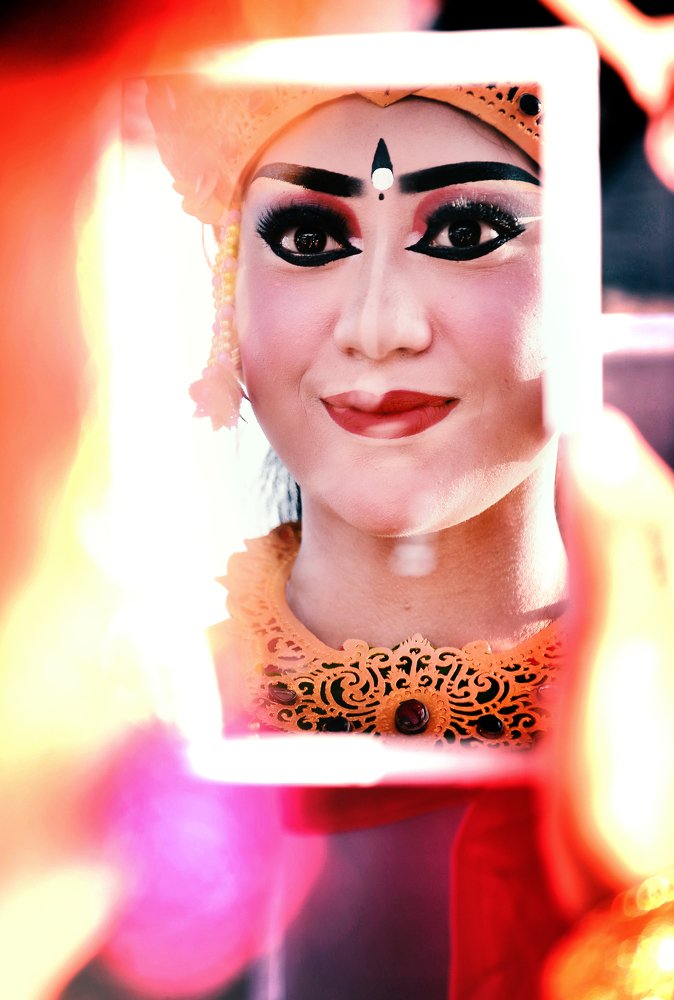 Photograph by Raymond Boleng