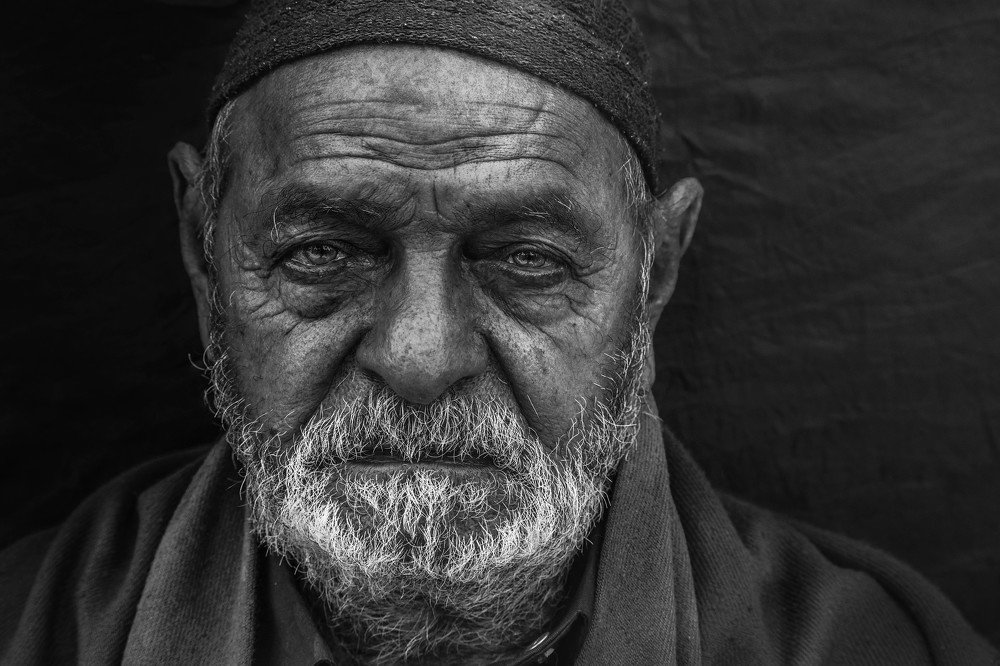 Tales of time with wrinkled lines