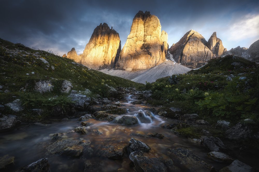 Ray of light on Tre cime di Lavaredo