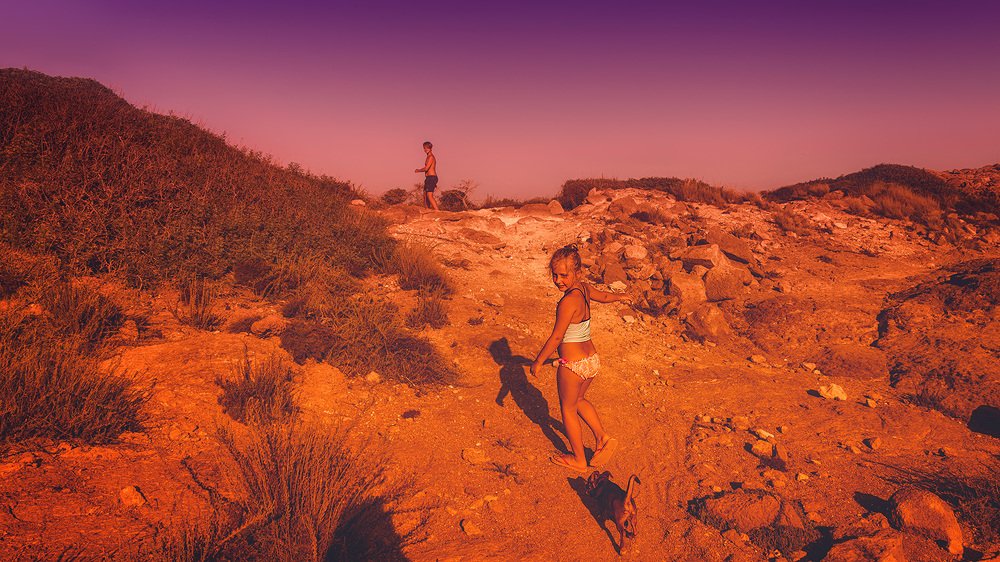 SUNSET ON MARS: COME WITH ME