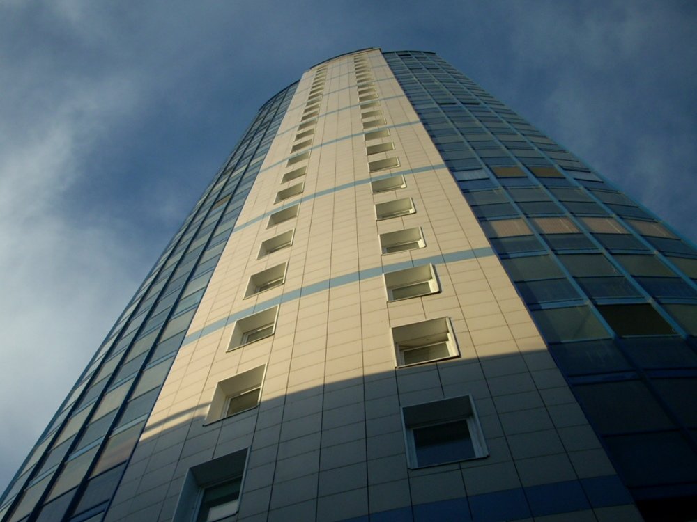 Под облака. Санкт-Петербург, Королева,9