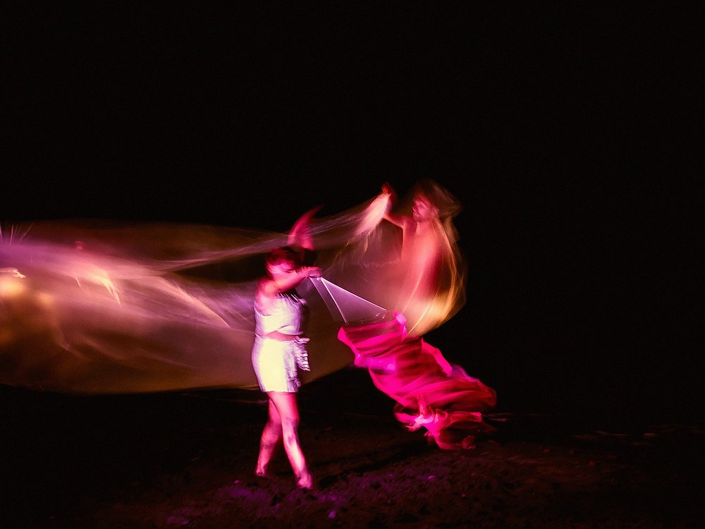 THE FOUR ELEMENTS: AIR